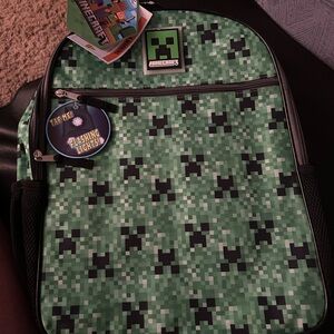 MINECRAFT BACKPACK— WITH FLASHING LIGHTS!!!